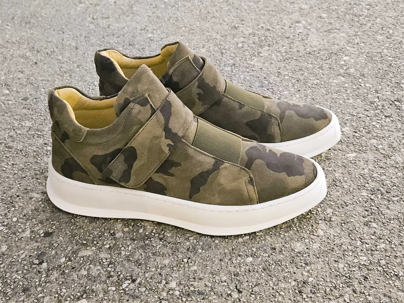 Camouflage Printed Suede Sneakers