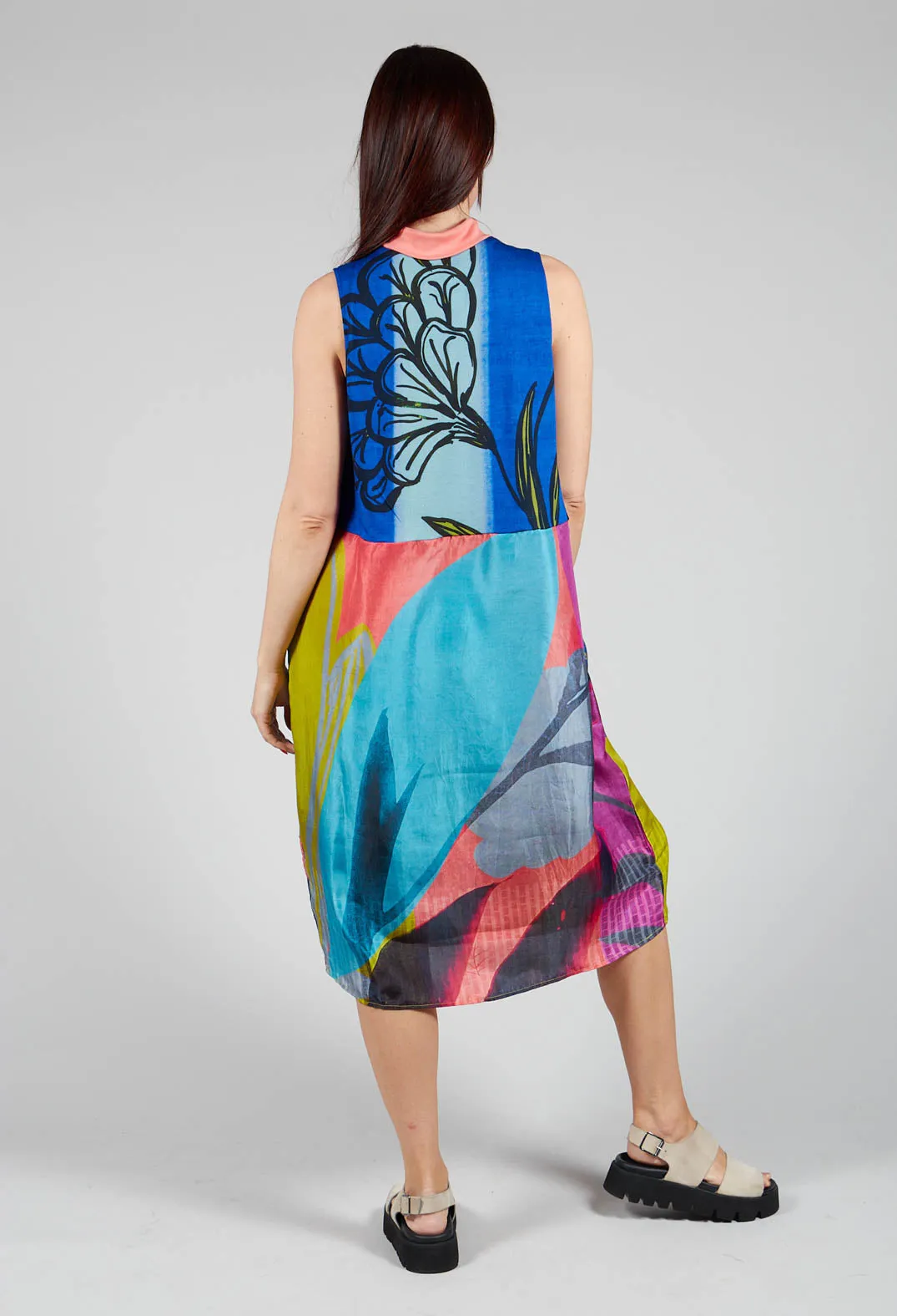 Dress Poppy Turtle Neck Sleeveless Plage in Blue