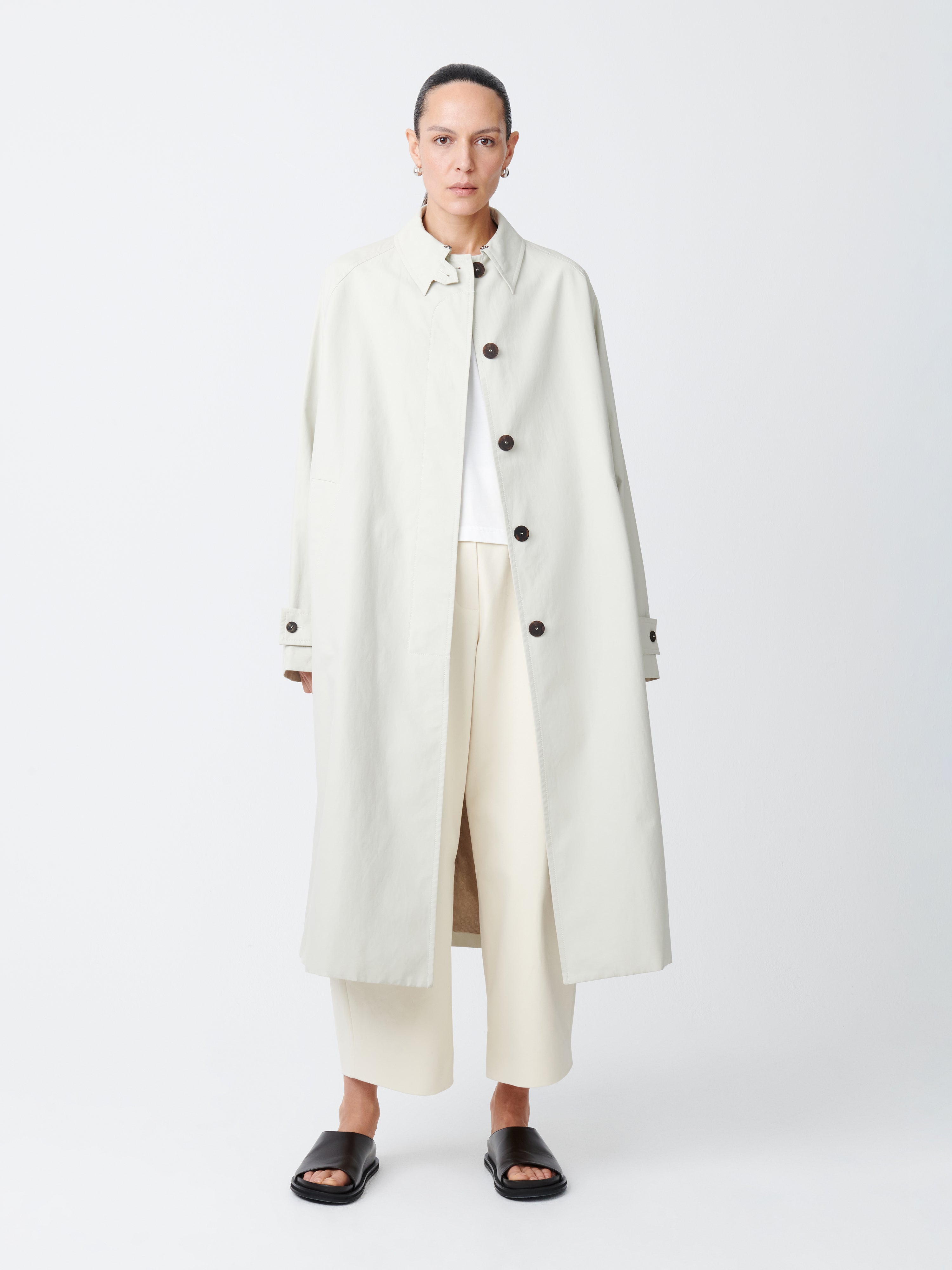 Holin Coated Cotton Coat in Dove