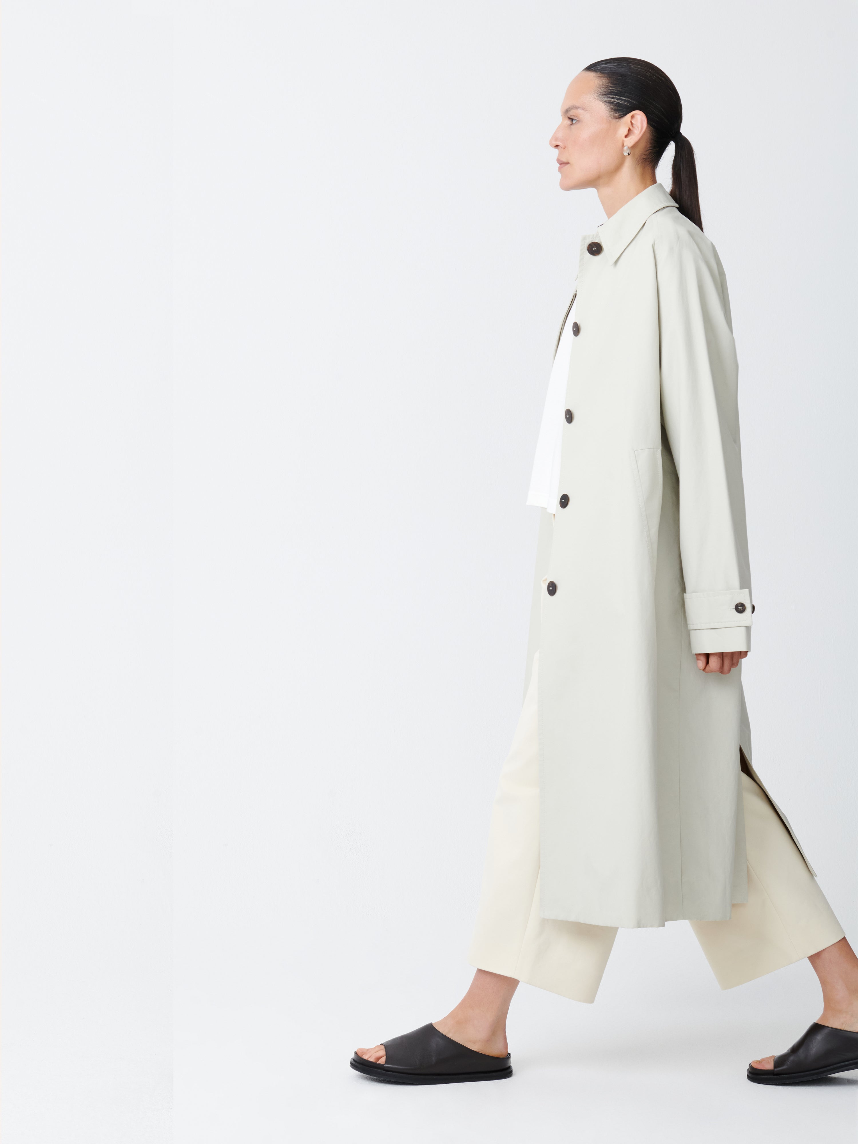 Holin Coated Cotton Coat in Dove