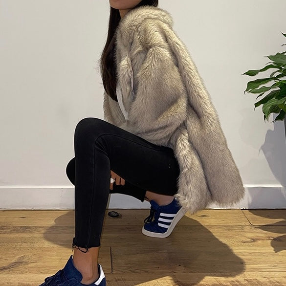 LOGAN FAUX FUR COAT