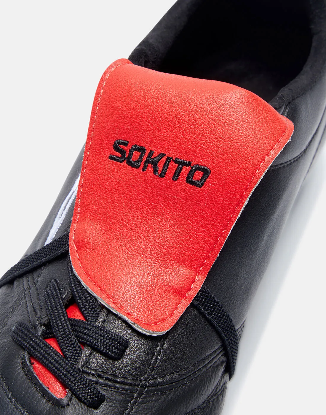 Sokito Adults Devista Firm Ground