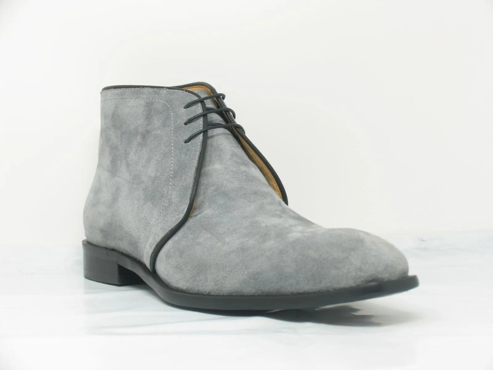 Suede Chukka Boot Grey