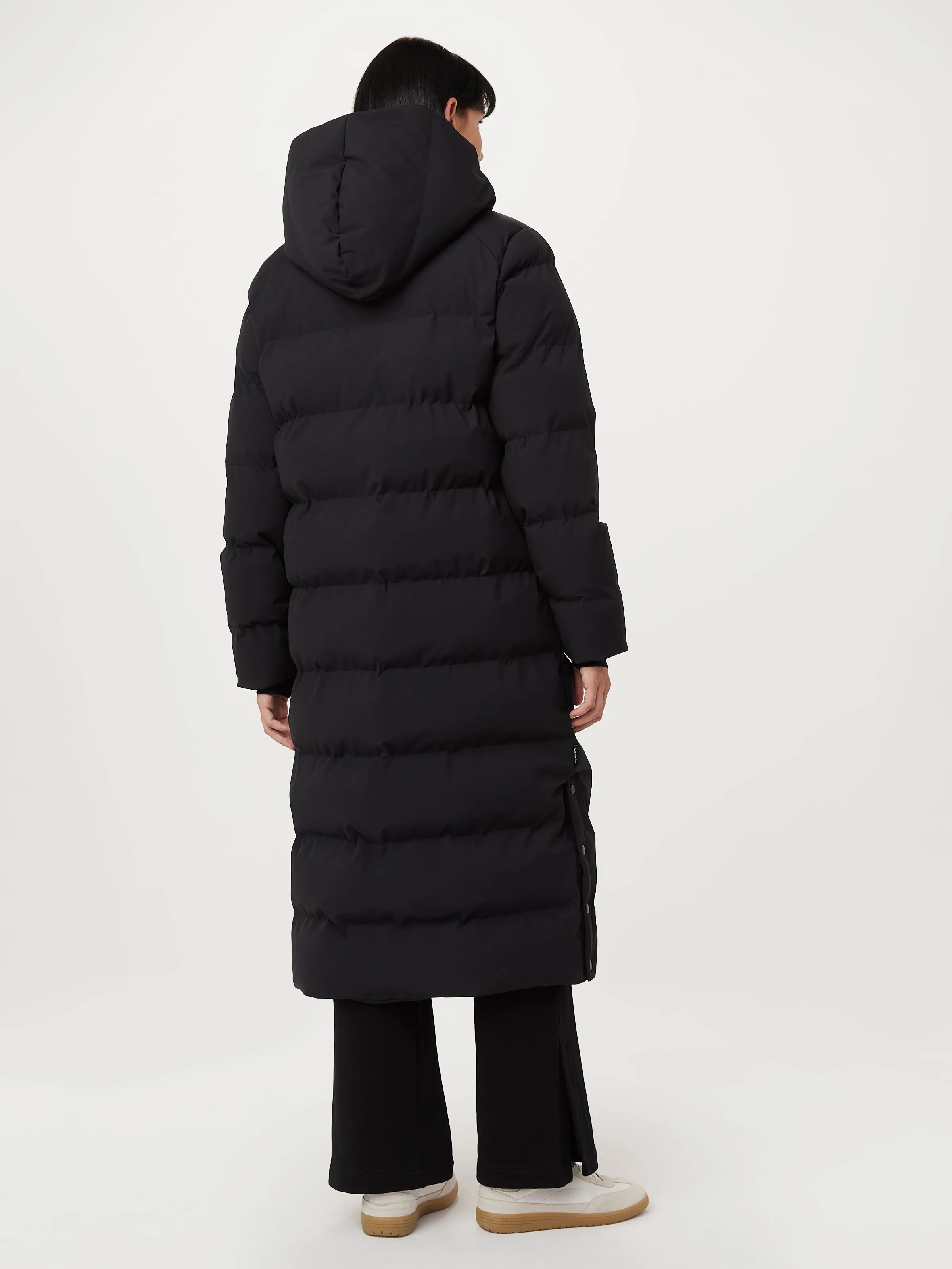 The Highland Long Puffer Coat in Black