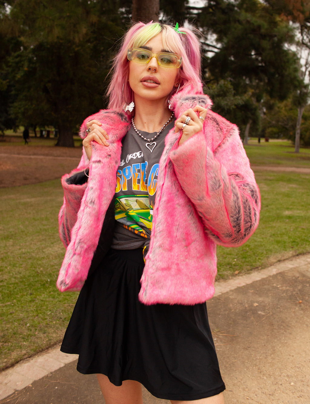 WIZZ FIZZ FAUX FUR JACKET  MADE 4 U 